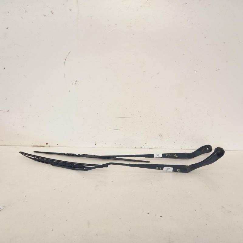 wiper arm