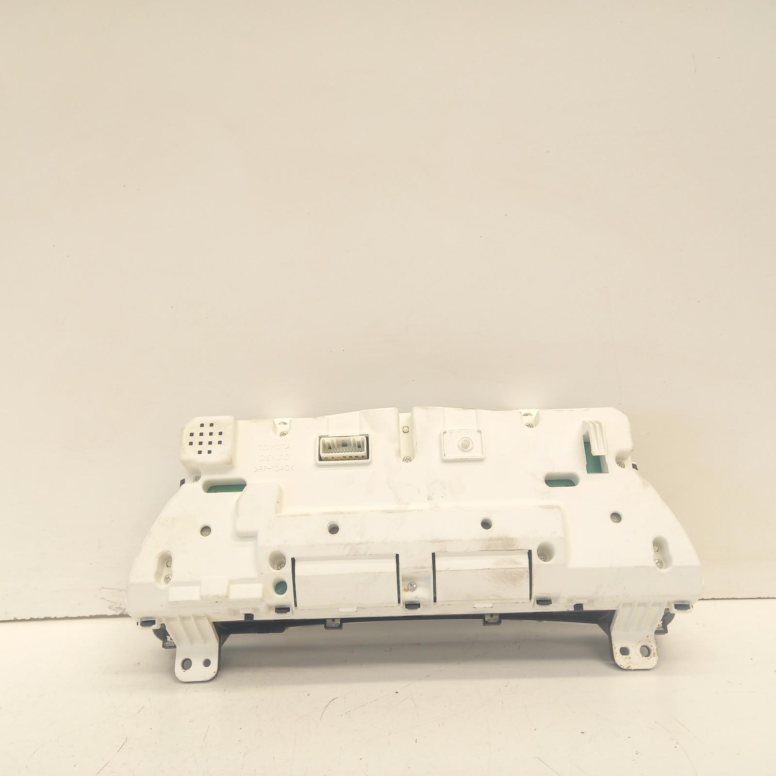 Camry Instrument Cluster 2006-2009 instrument cluster,altise,auto/manual t/m,acv40,06/06-06/09 00020486 #602057