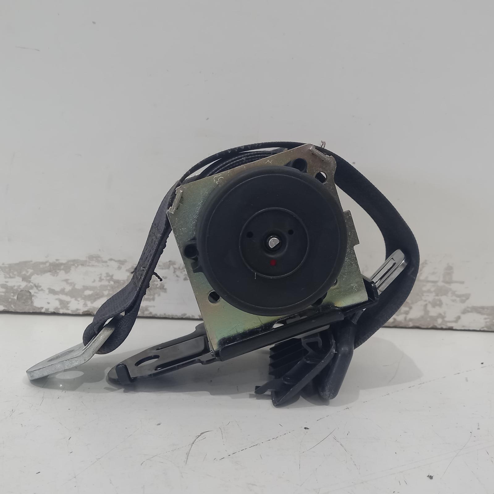 Camry Seat Belt Stalk 2006-2011 lh rear,seat belt only,acv40,06/06-11/11 00020486 #602082