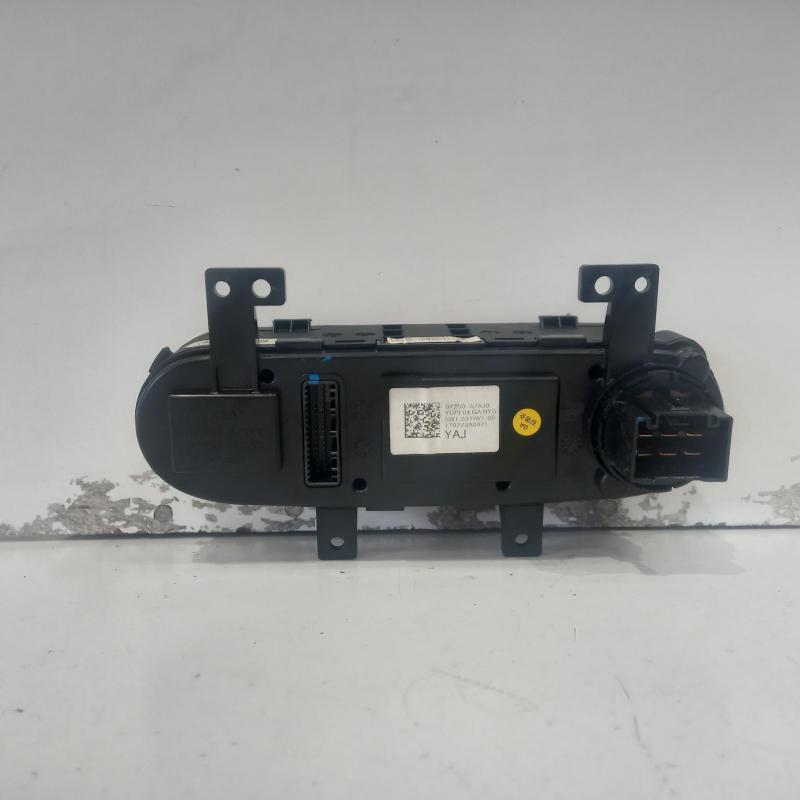 heater/aircon controls