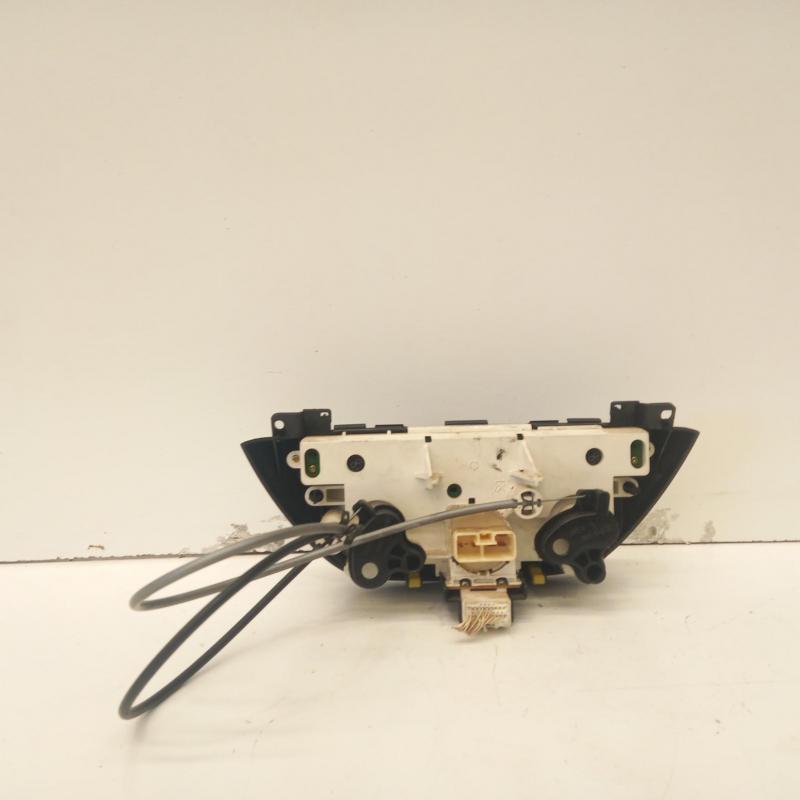 heater/aircon controls