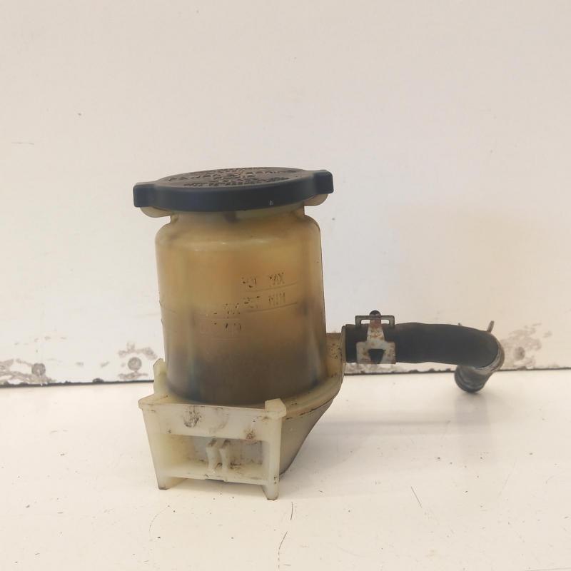 power steering reservoir
