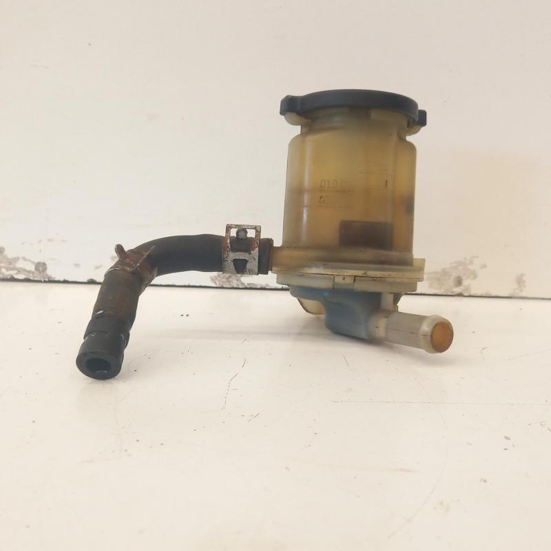 power steering reservoir