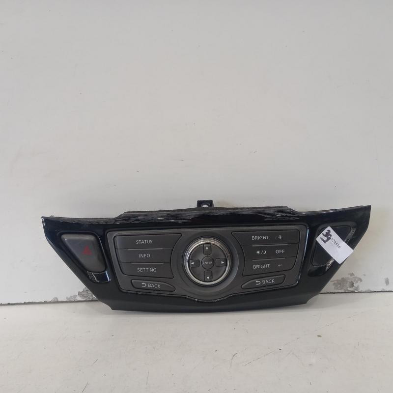 stereo/head unit
