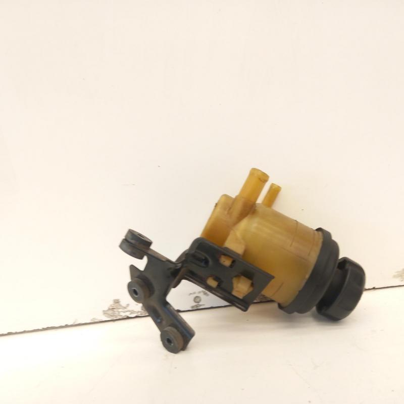 power steering reservoir