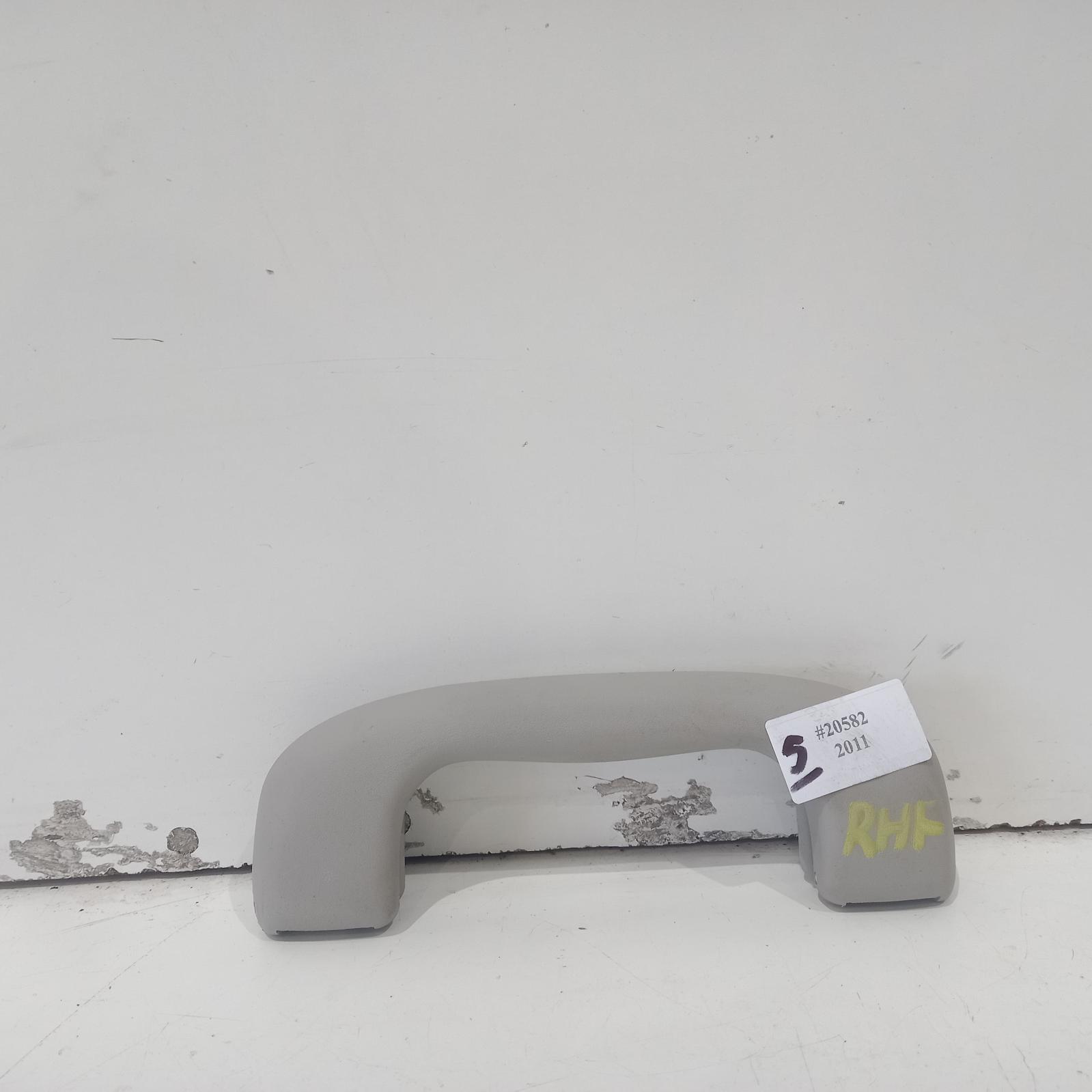 Barina Grab Handle 2011-2018 tm,09/11-12/18 00020582 #604705