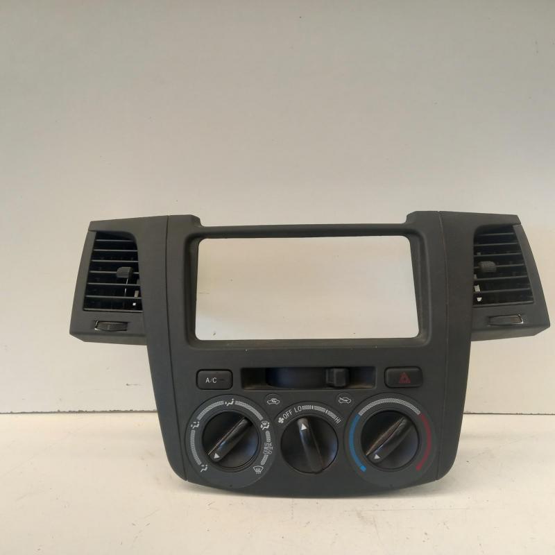 heater/aircon controls