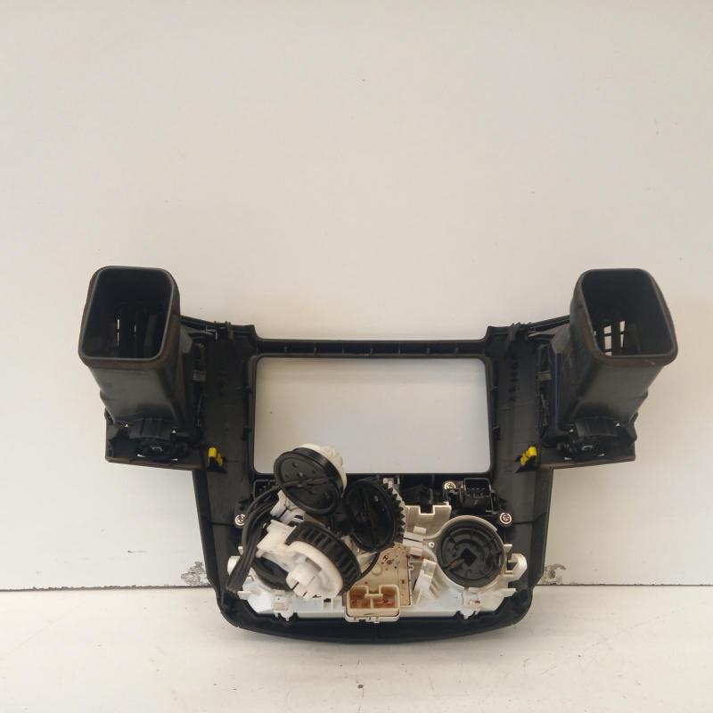 heater/aircon controls