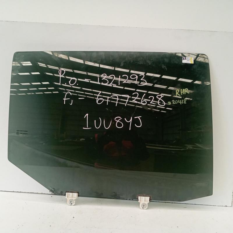 door window rear right