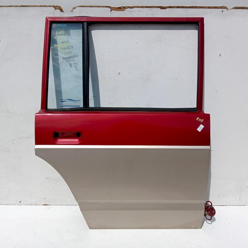 door/sliding rear right