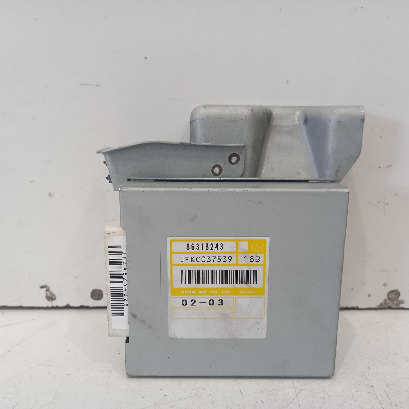 Triton Ecu 2015-2023 transmission ecu,auto t/m,p/n 8631b243 (mounted above passenger kick panel),mq-mr,03/15-10/23 00020745 #607420