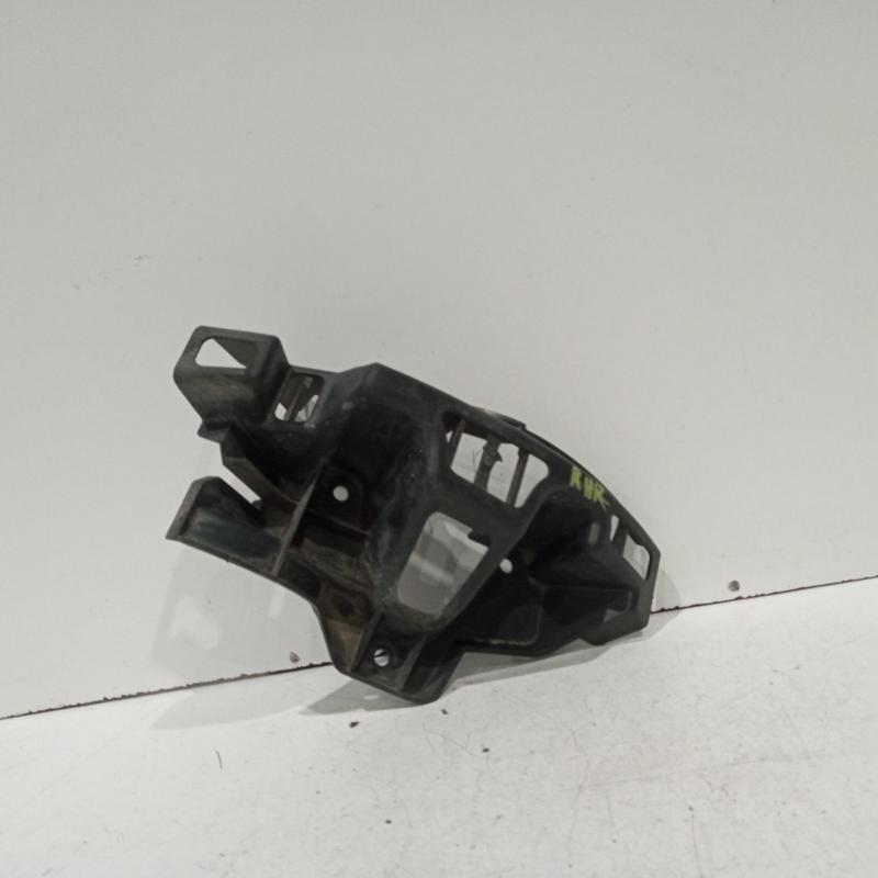 miscellaneous bracket