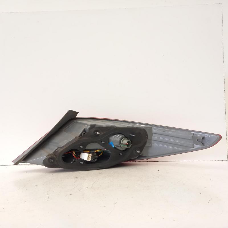 taillight left