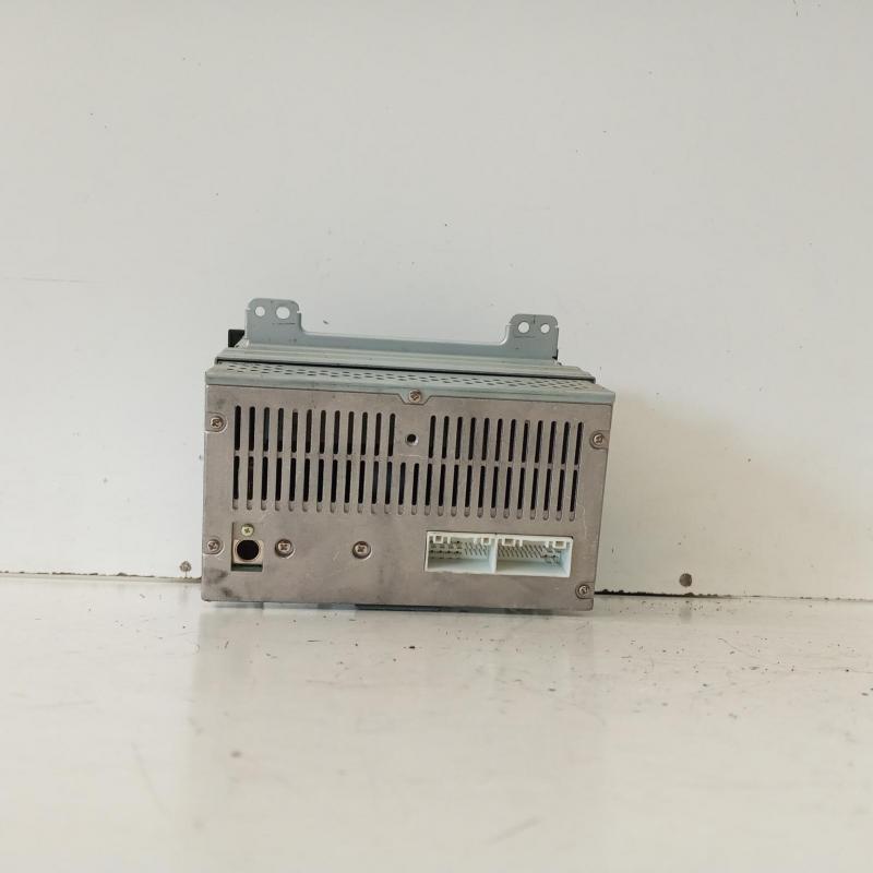 stereo/head unit