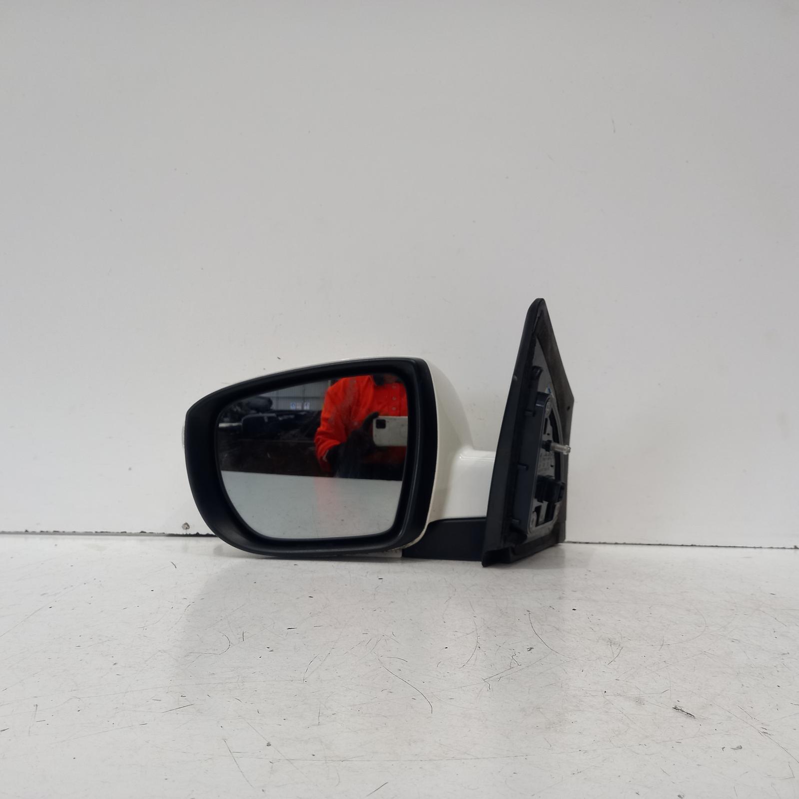Ix35 Door Mirror Left 2009-2016 lm series,manual fold (6 pin),11/09-01/16 00020770 #609646