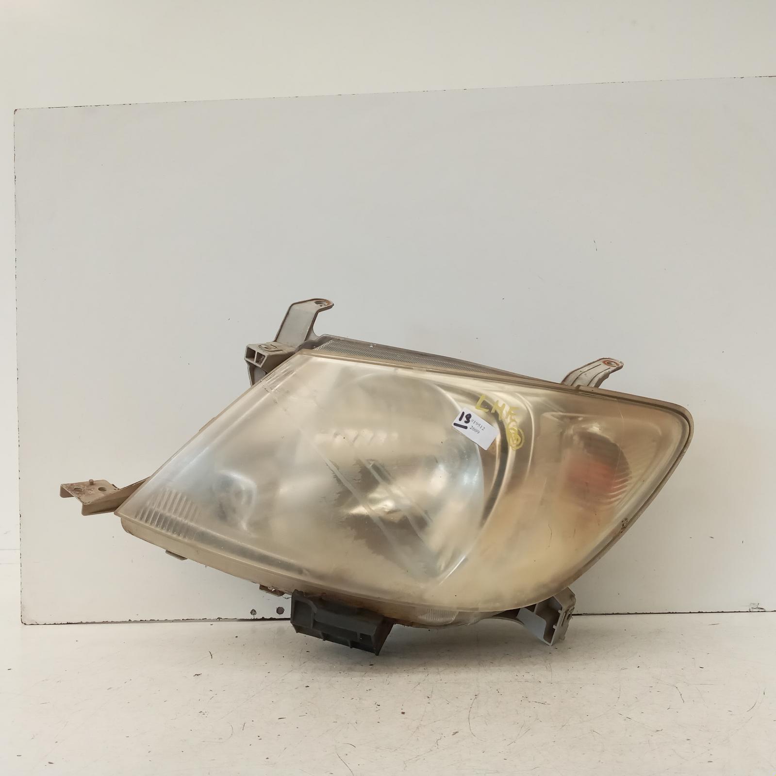 Hilux Headlamp Left 2008-2011 10/08-06/11 00019512 #610047