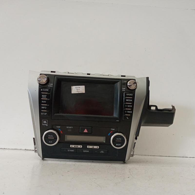 stereo/head unit