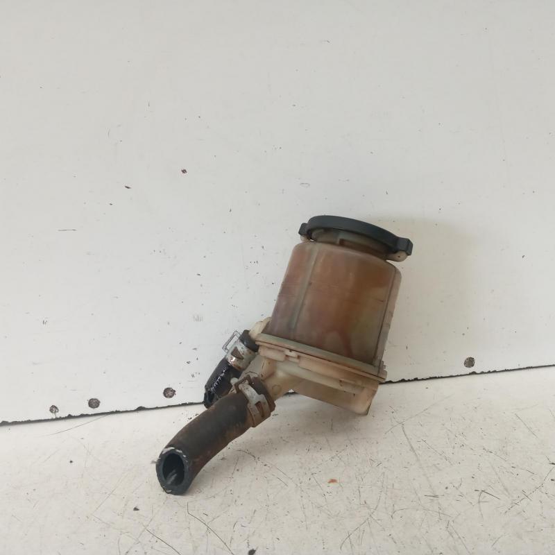 power steering reservoir