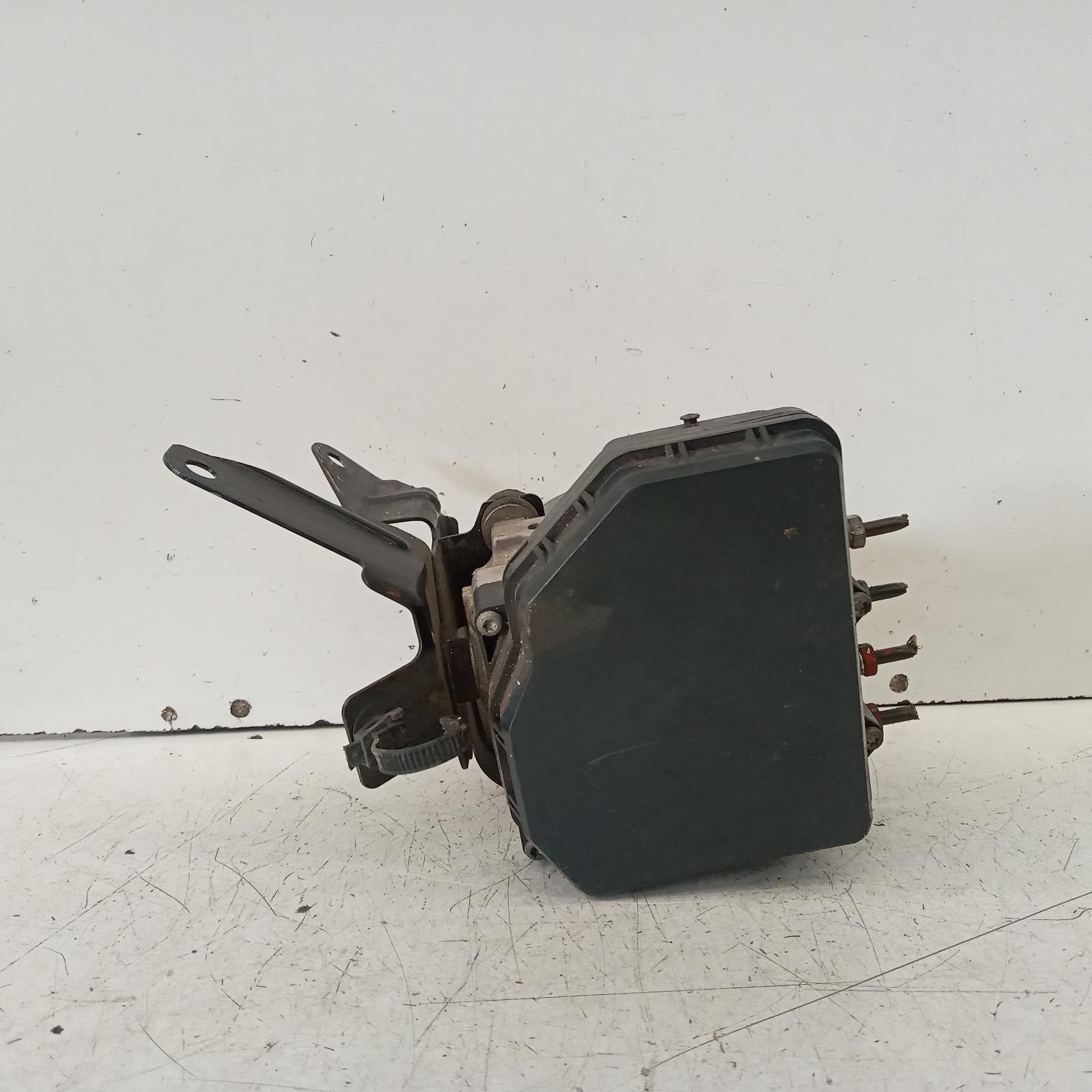Triton Abs Pump/modulator 2009-2015 mn,p/n 4670a609,08/09-04/15 00019413 #610642