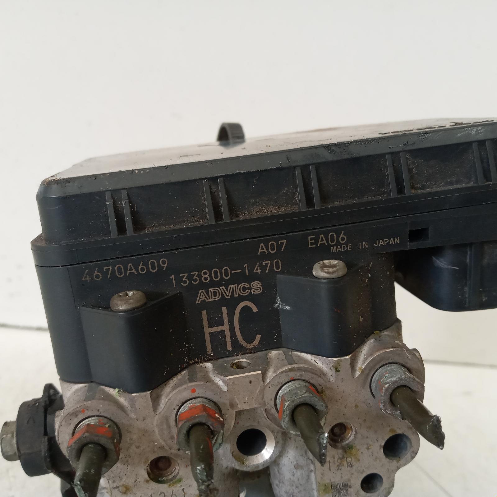 Triton Abs Pump/modulator 2009-2015 mn,p/n 4670a609,08/09-04/15 00019413 #610642