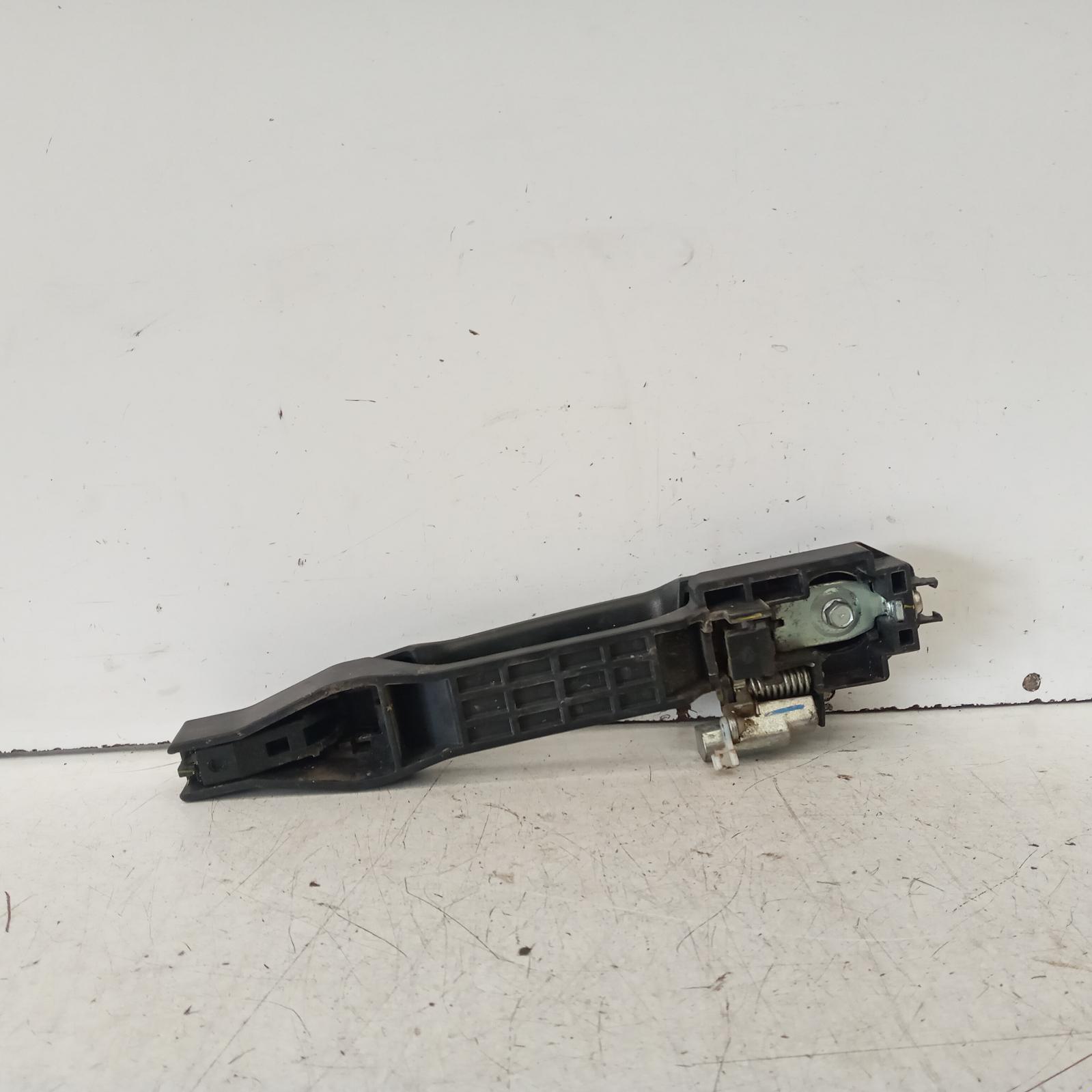 Triton Door Handle 2006-2015 outer,lh front/lh rear,black,ml-mn,07/06-04/15 00019413 #610626