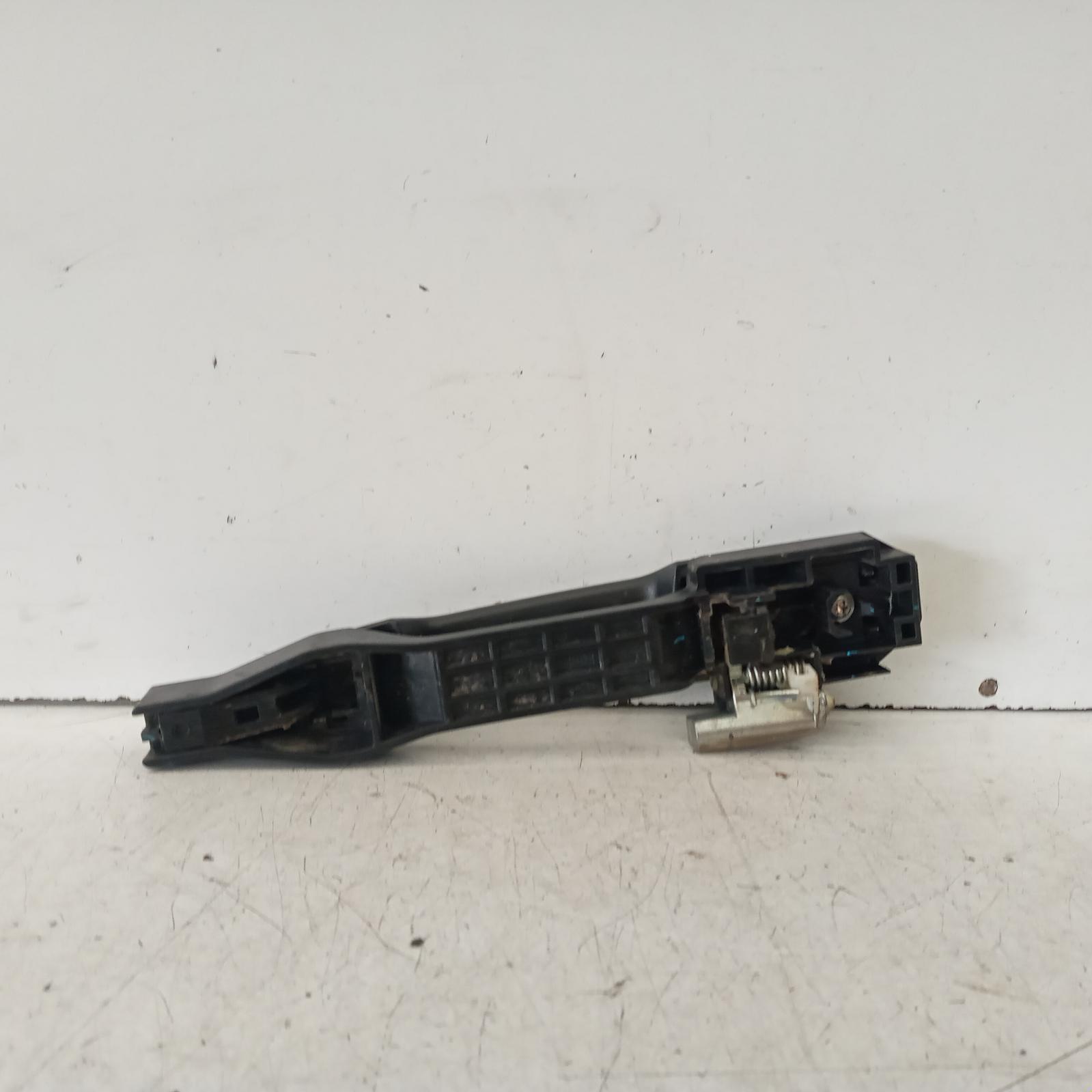 Triton Door Handle 2006-2015 outer,lh front/lh rear,black,ml-mn,07/06-04/15 00019413 #610629