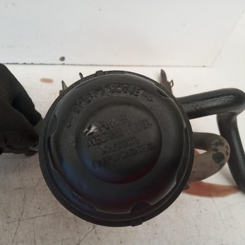 power steering reservoir