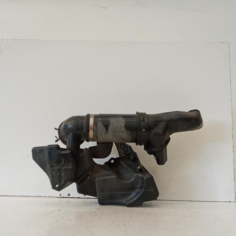 air cleaner duct/hose