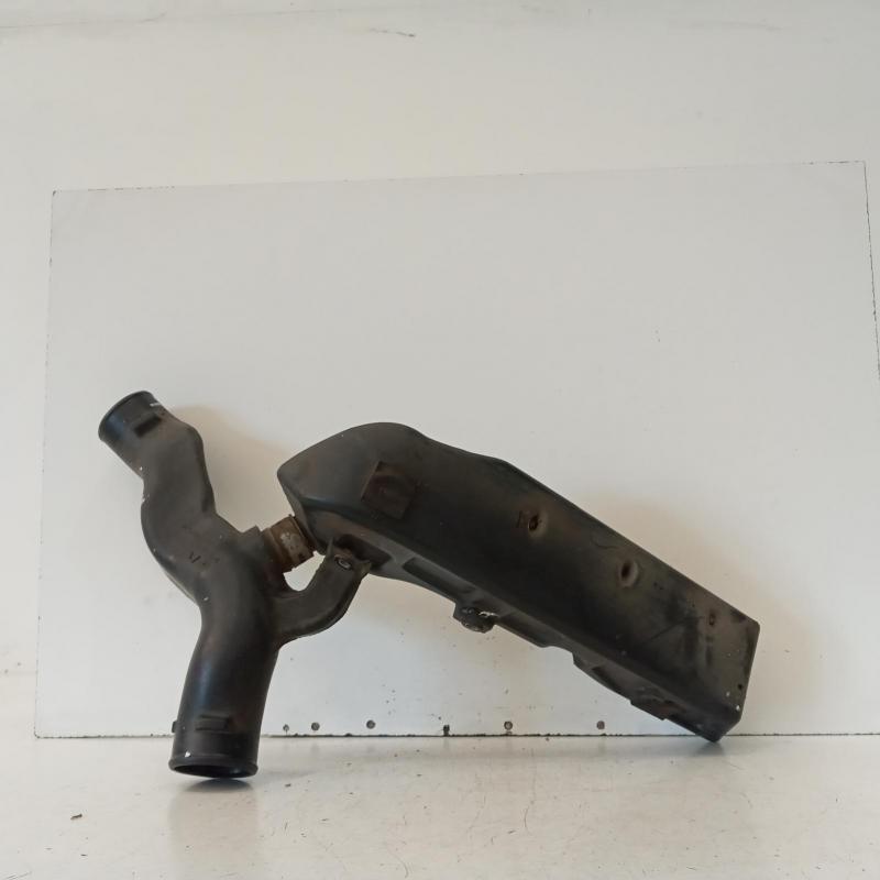 air cleaner duct/hose