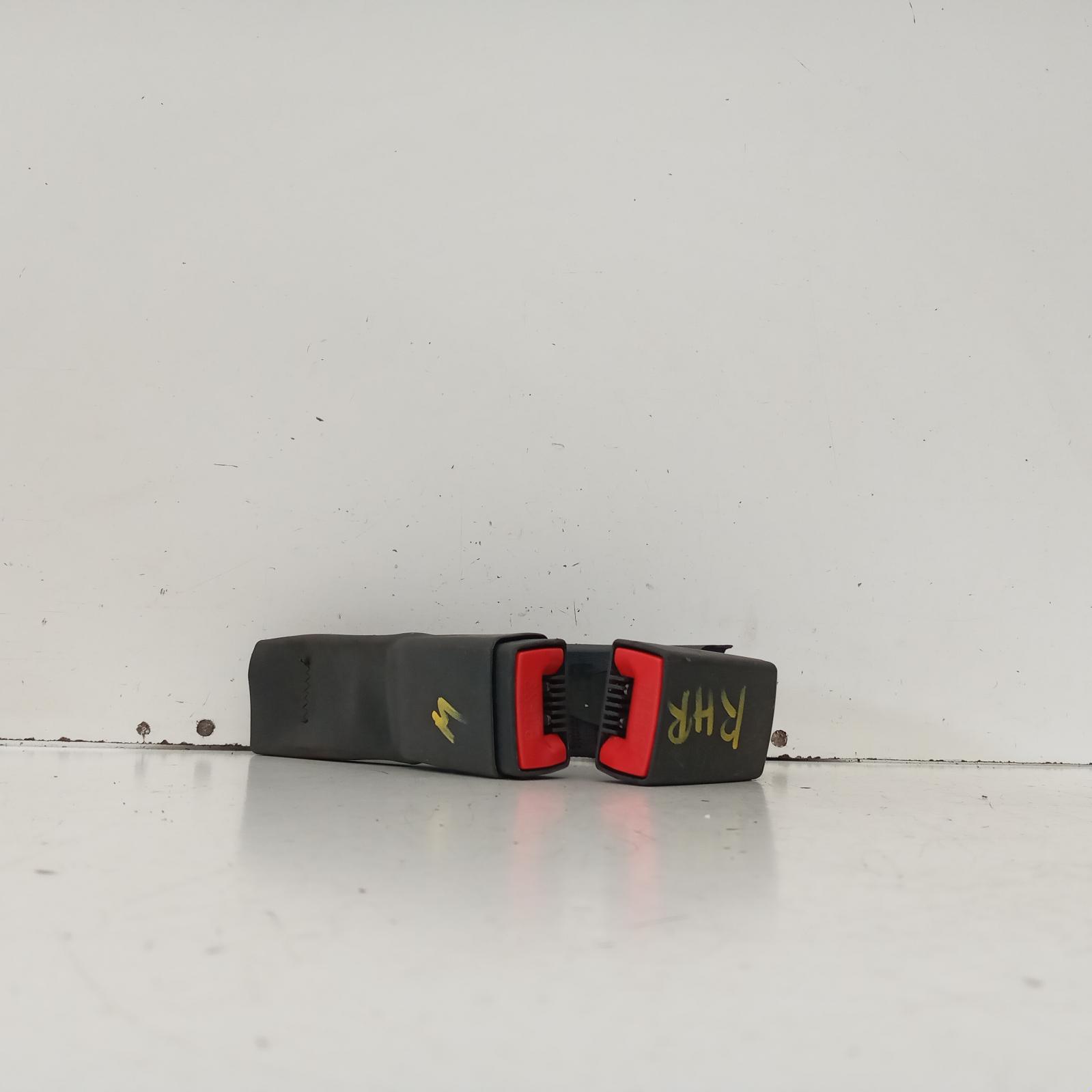 Aurion Seat Belt Stalk 2006-2012 rh rear,seat belt stalk only,gsv40r,10/06-03/12 00019412 #611190