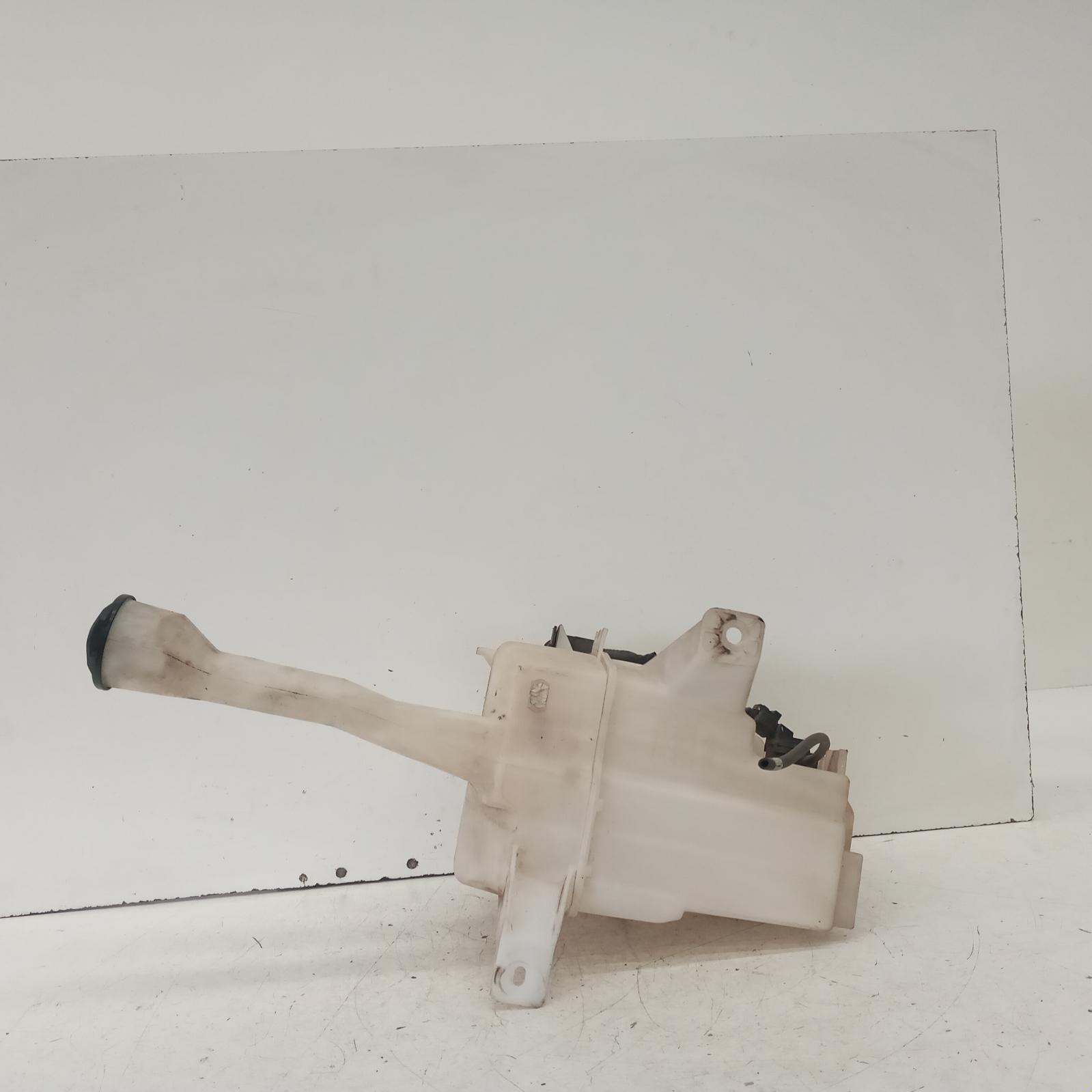 Camry Washer Bottle 2006-2011 acv40/ahv40,06/06-11/11 00019778 #611240