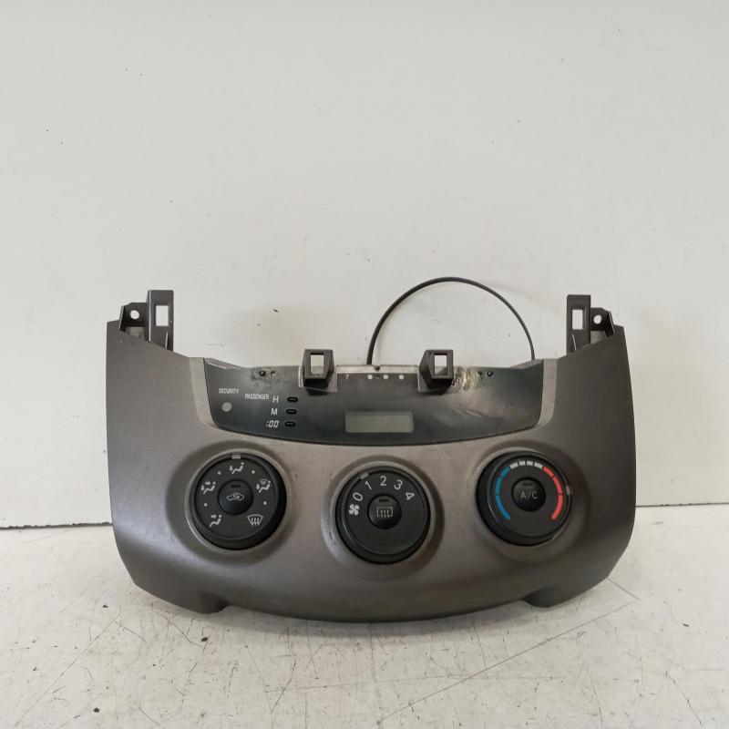 heater/aircon controls