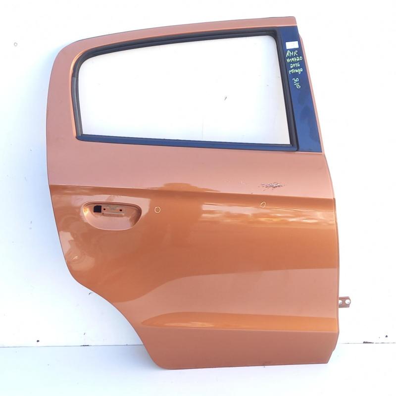 door/sliding rear right