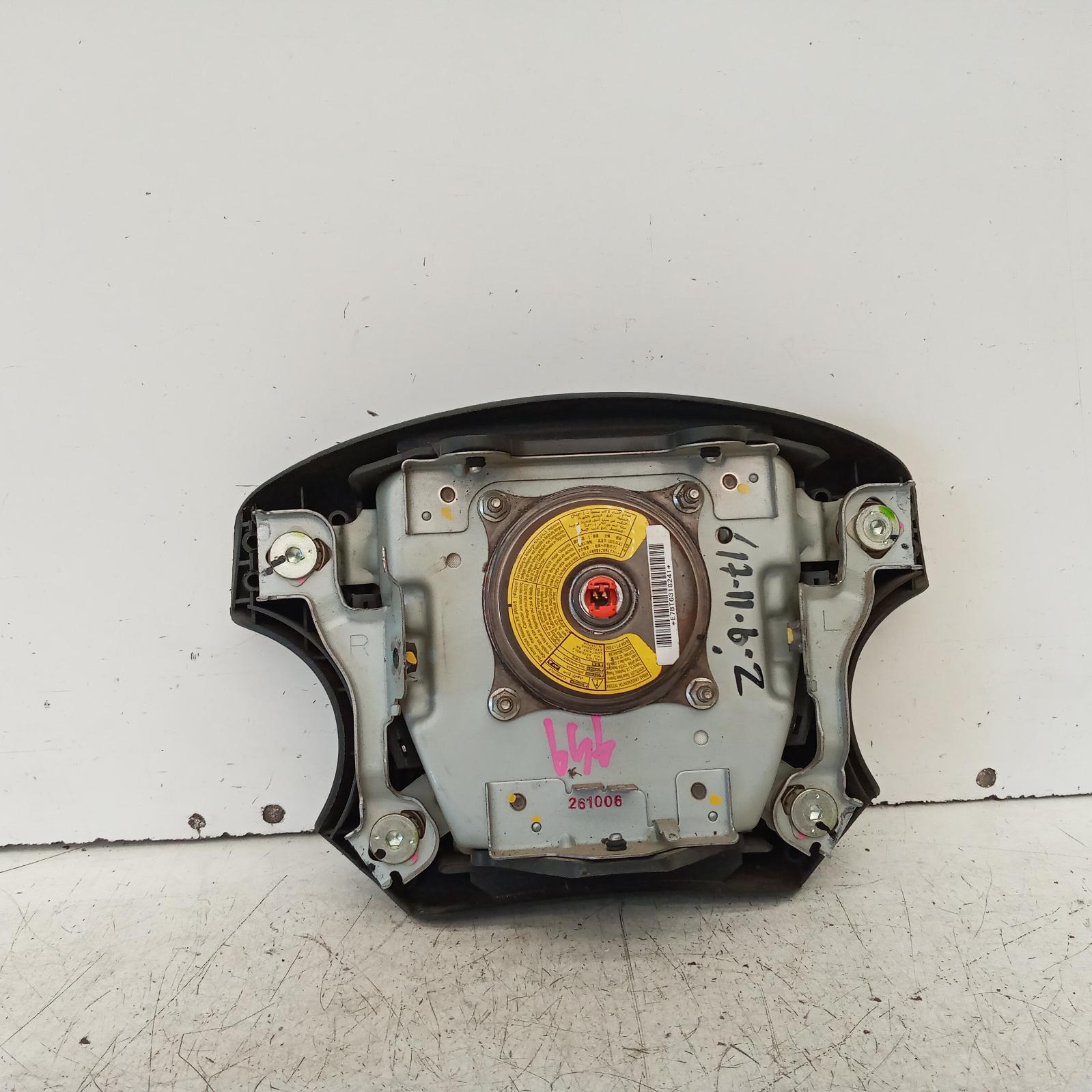 Hilux Airbag Right 2005-2011 steering wheel,black,non audio control type,02/05-06/11 00020697 #611801