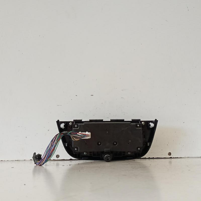 heater/aircon controls