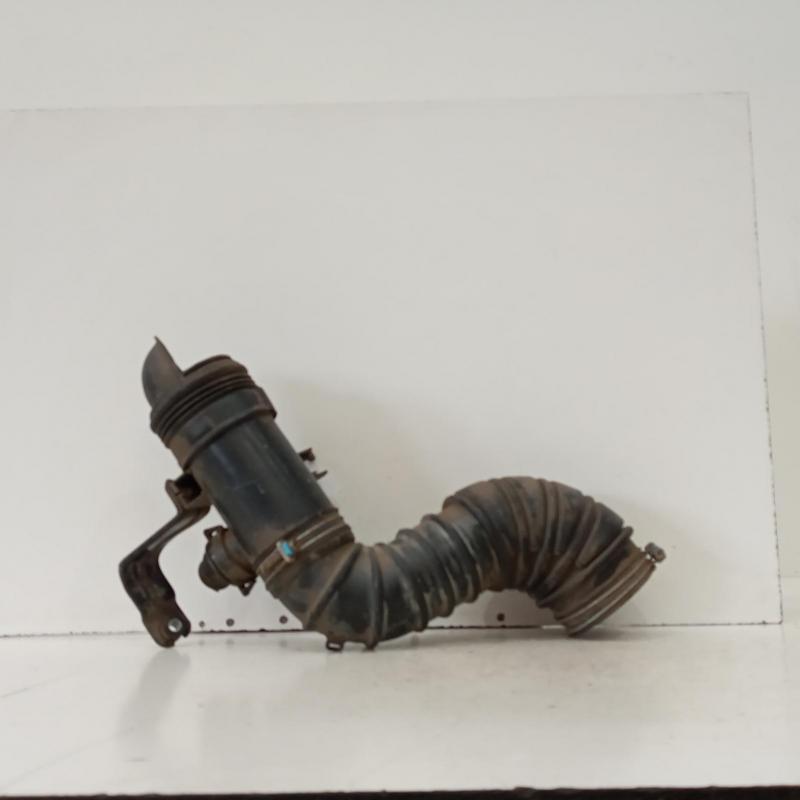 air cleaner duct/hose