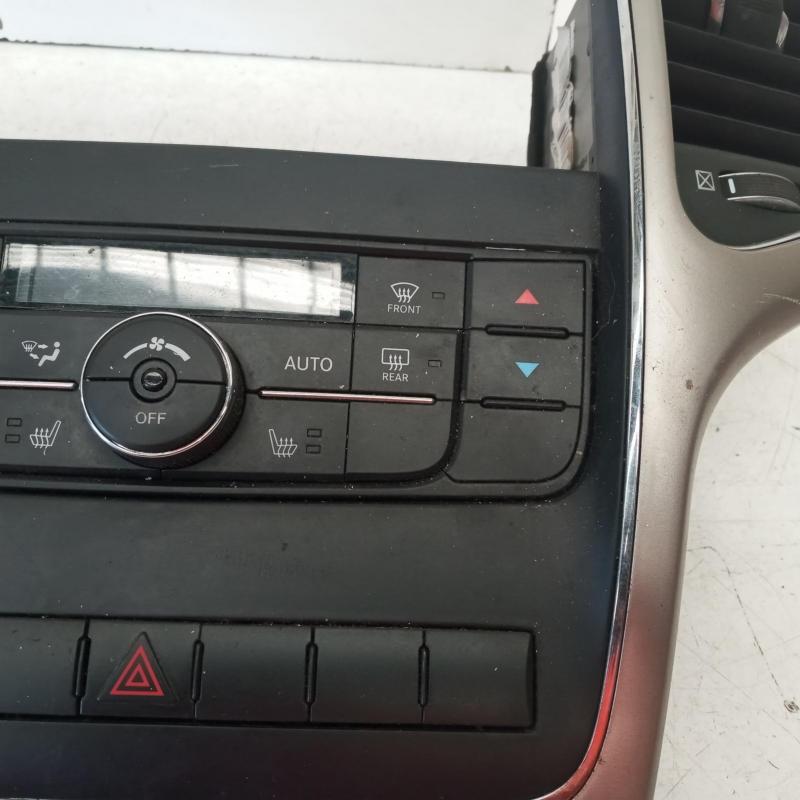 heater/aircon controls