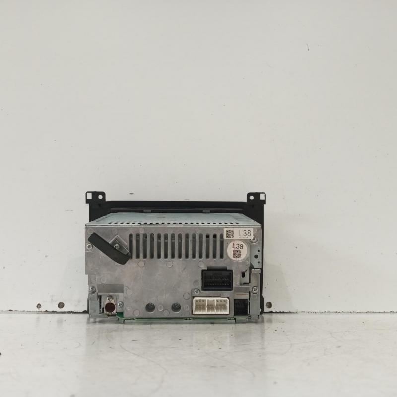 stereo/head unit