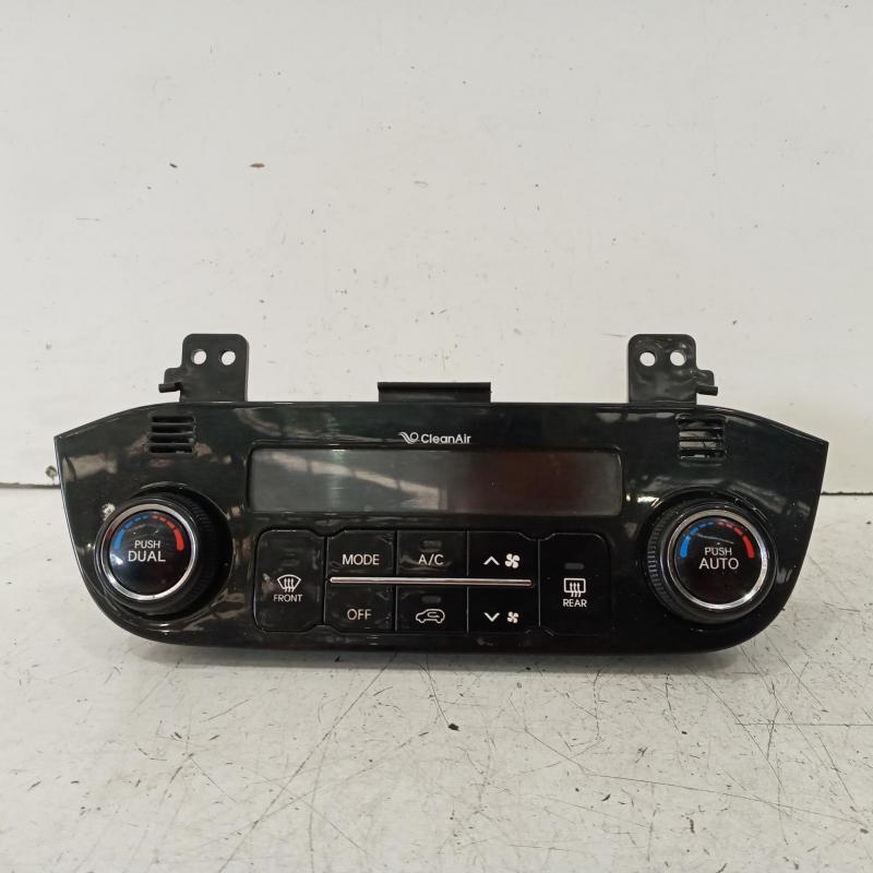 heater/aircon controls