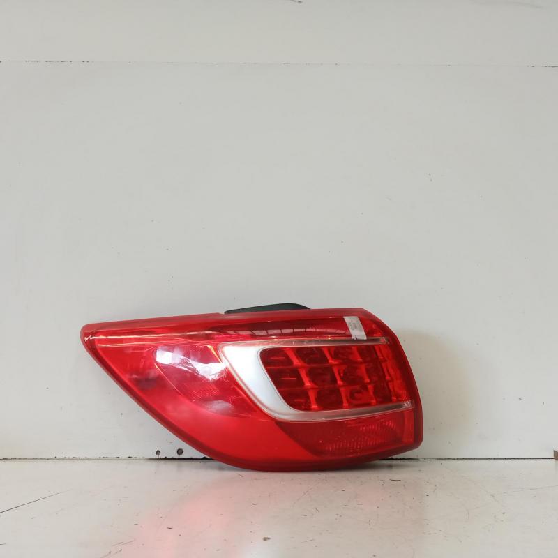 taillight left