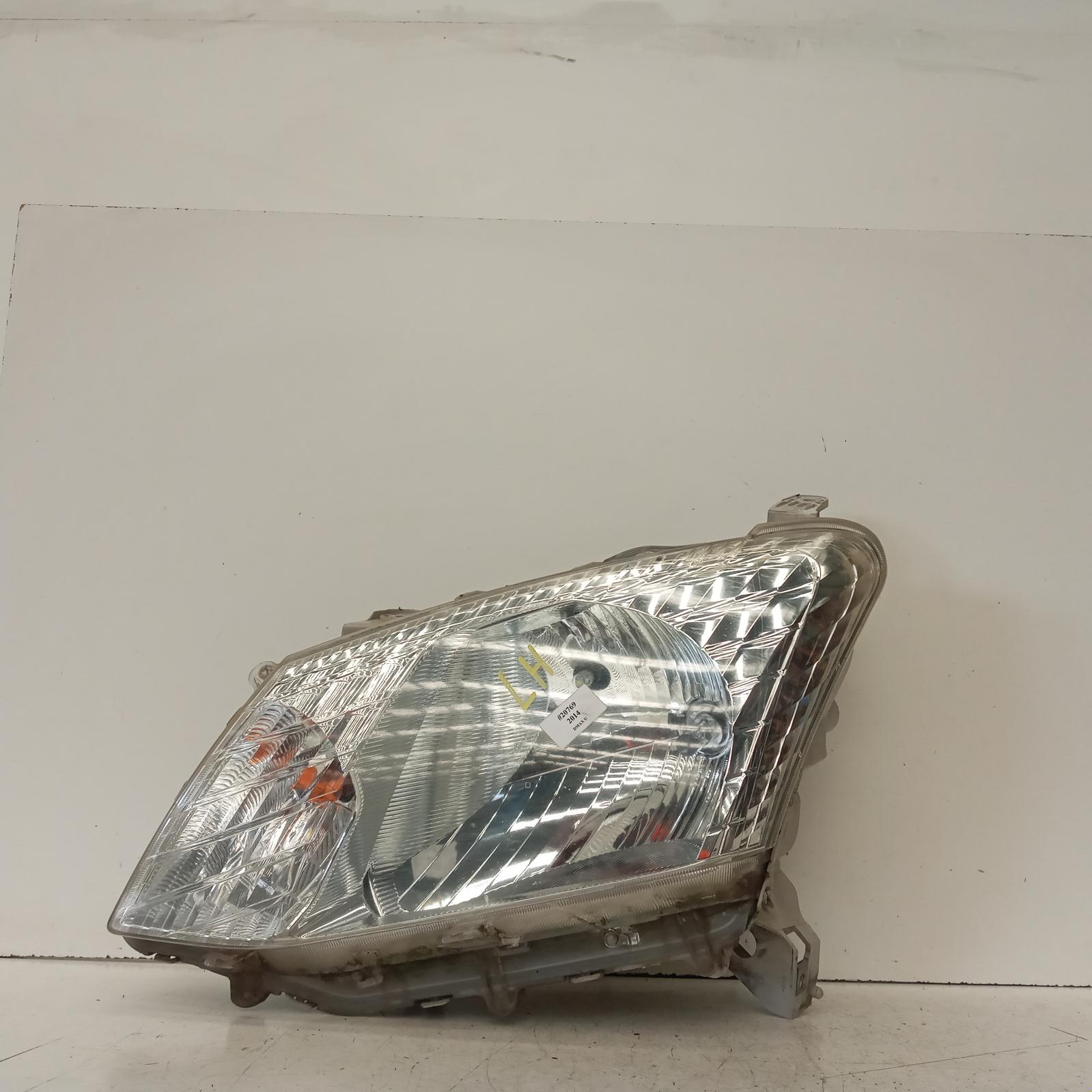 Dmax Headlamp Left 2012-2016 rc,halogen type,05/12-10/16 00020769 #612779