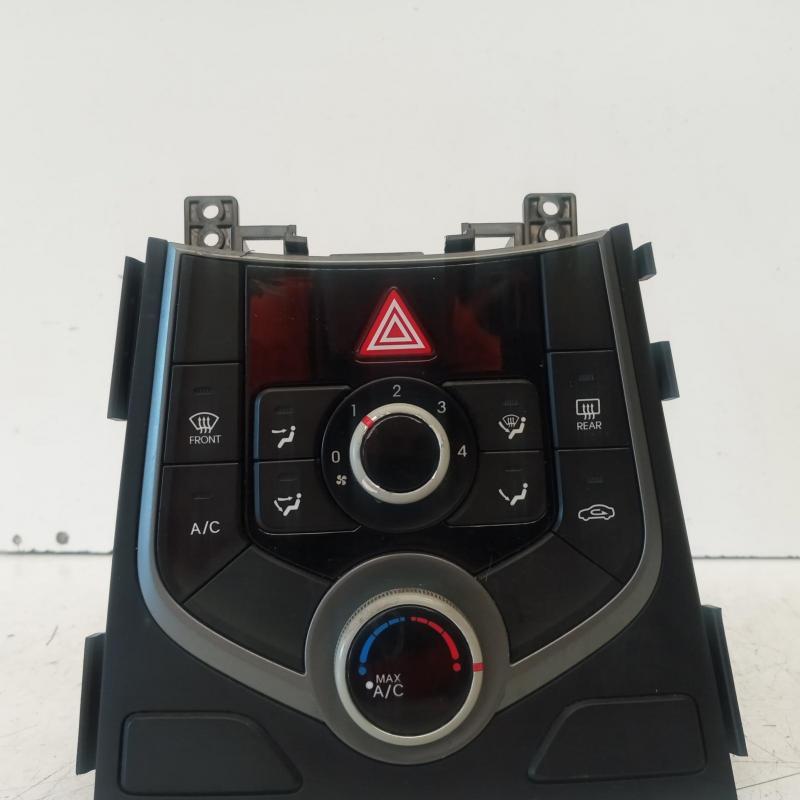 heater/aircon controls