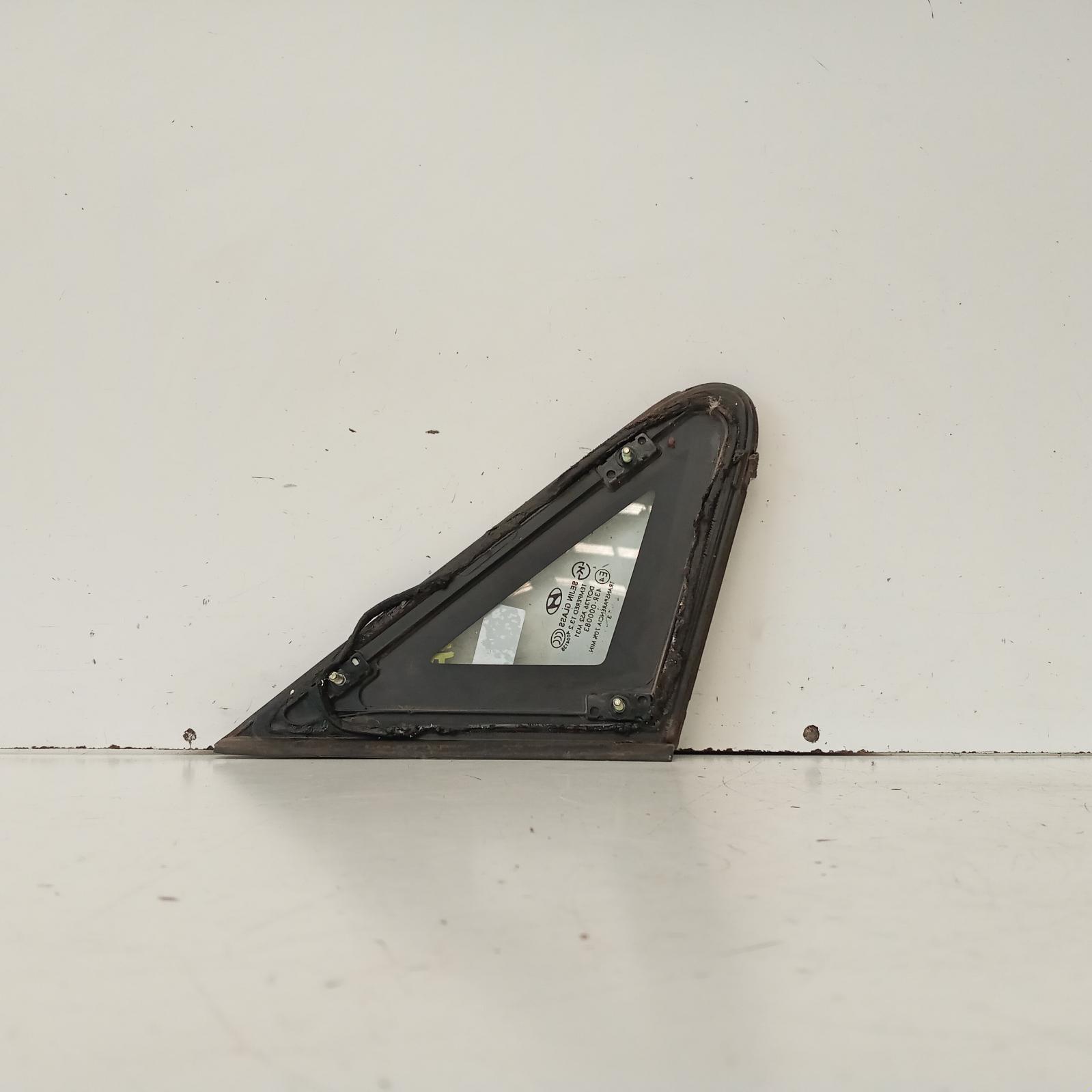 Iload/imax Quarter Door Glass Front Left 2007-2021 tq,in body,11/07-03/21 00020847 #612982