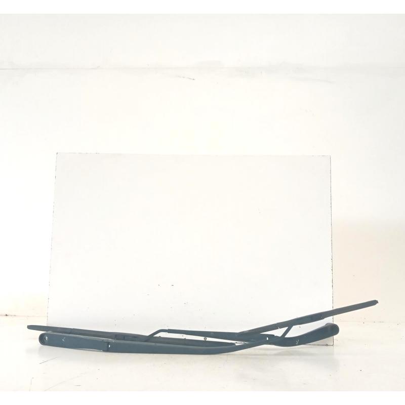 wiper arm