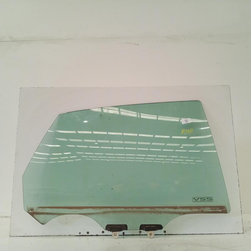 door window rear right