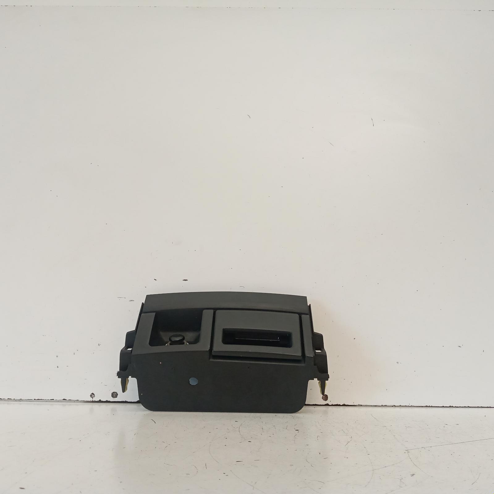 Prado Ashtray 2003-2009 120 series,in dash type,black,02/03-10/09 00020815 #613631