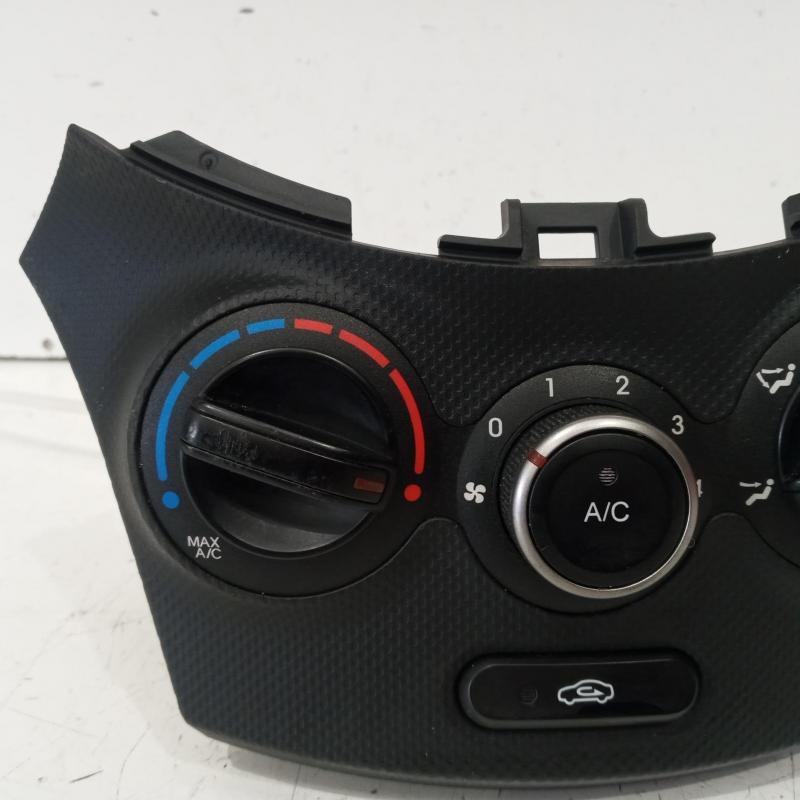heater/aircon controls