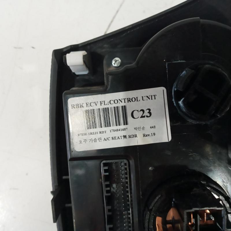 heater/aircon controls