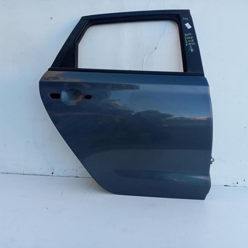 door/sliding rear right