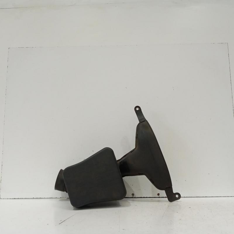 air cleaner duct/hose